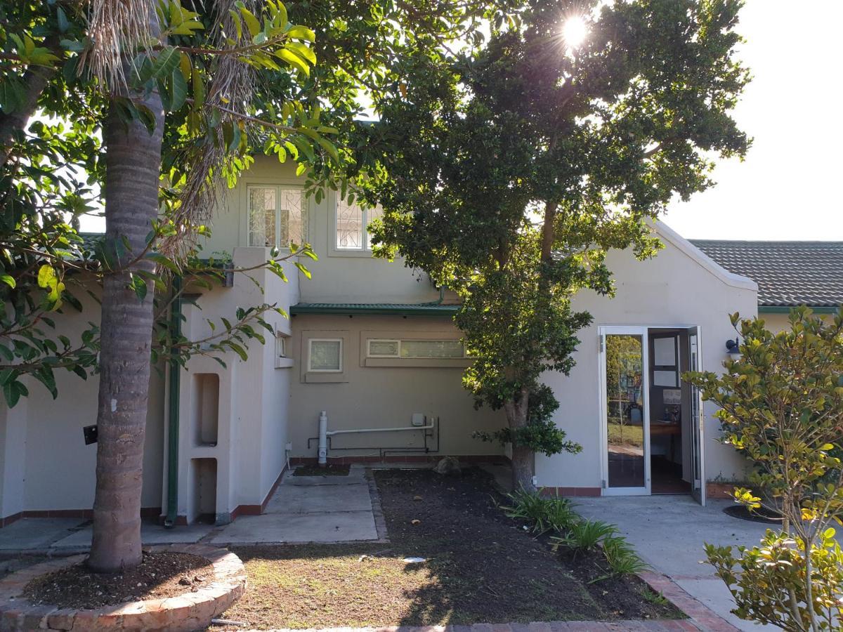 Elephant Country Guest House The Crags 외부 사진